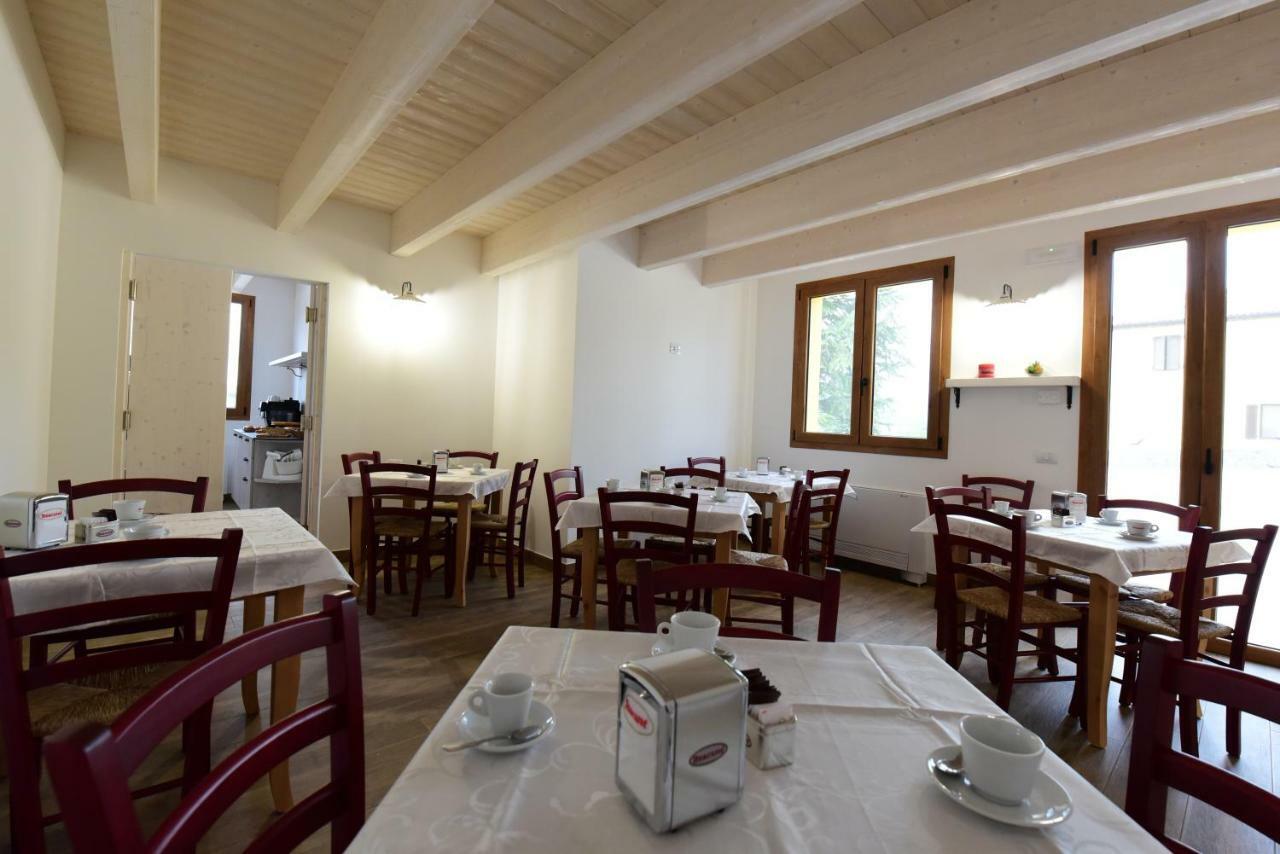 La Cerqua Villa Arcevia Bagian luar foto