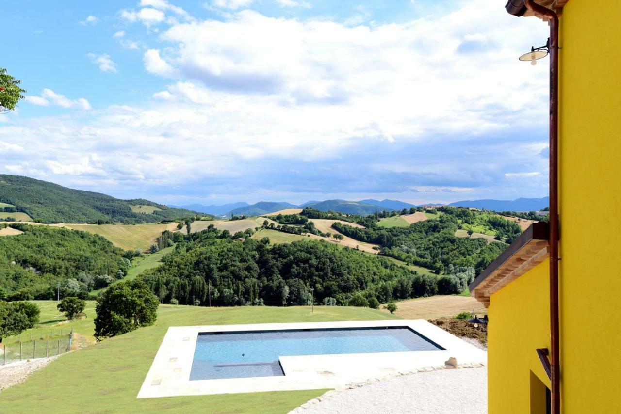 La Cerqua Villa Arcevia Bagian luar foto